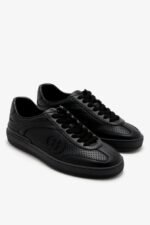 GUCCI Black Sneakers - Image 2